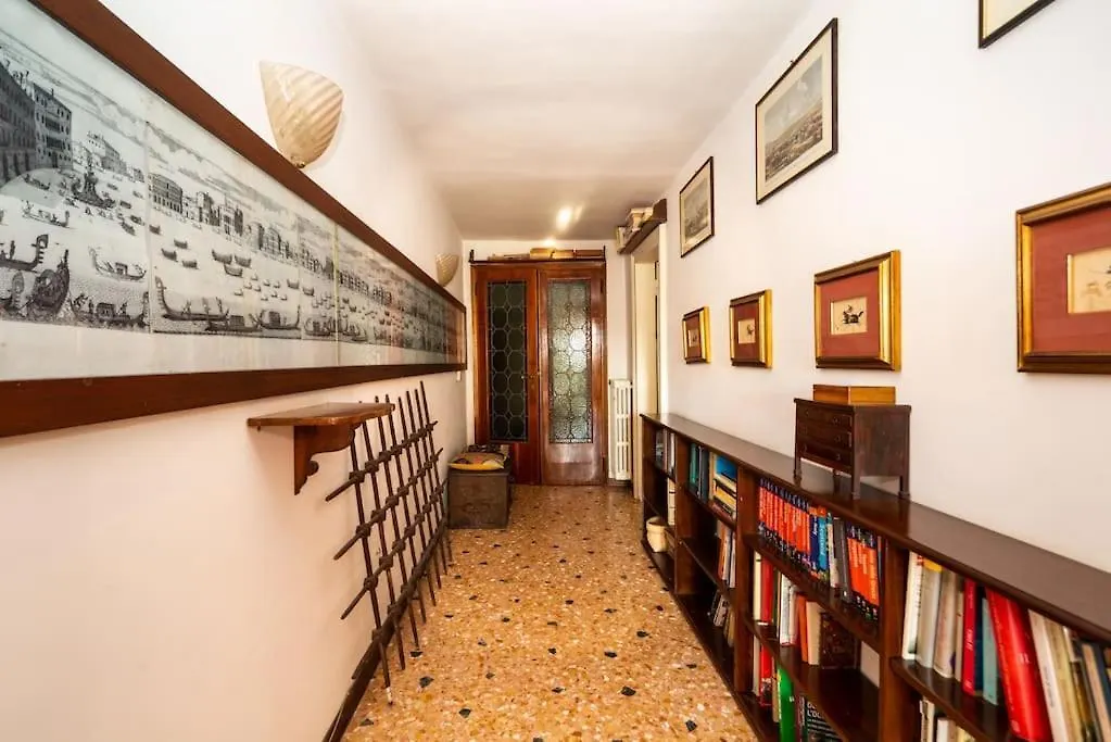 Ca Del Duca Historical Palace Grand Canal Apartment Venice 0*,  Italy
